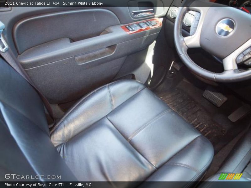 Summit White / Ebony 2011 Chevrolet Tahoe LT 4x4