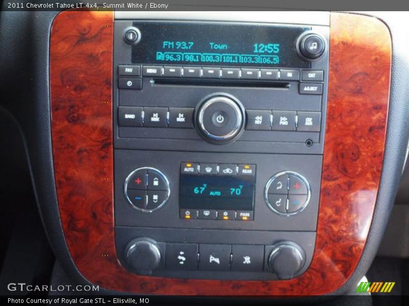 Summit White / Ebony 2011 Chevrolet Tahoe LT 4x4