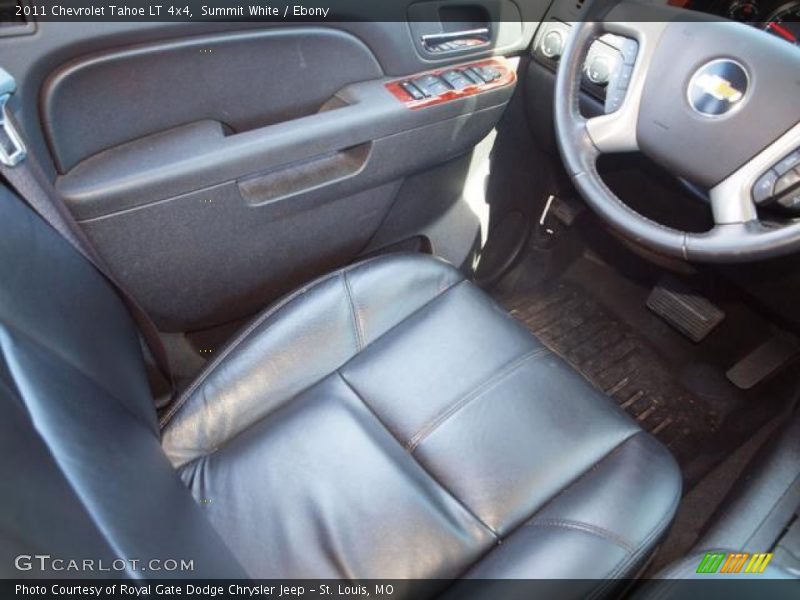 Summit White / Ebony 2011 Chevrolet Tahoe LT 4x4