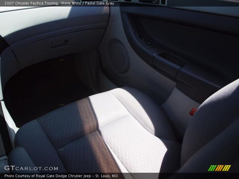 Stone White / Pastel Slate Gray 2007 Chrysler Pacifica Touring