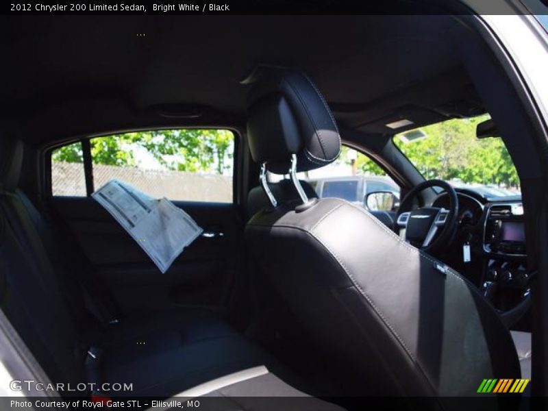 Bright White / Black 2012 Chrysler 200 Limited Sedan