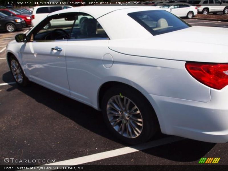 Bright White / Black/Light Frost 2012 Chrysler 200 Limited Hard Top Convertible