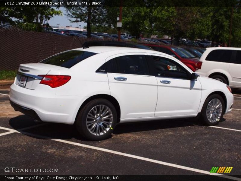 Bright White / Black 2012 Chrysler 200 Limited Sedan