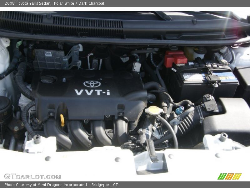 Polar White / Dark Charcoal 2008 Toyota Yaris Sedan