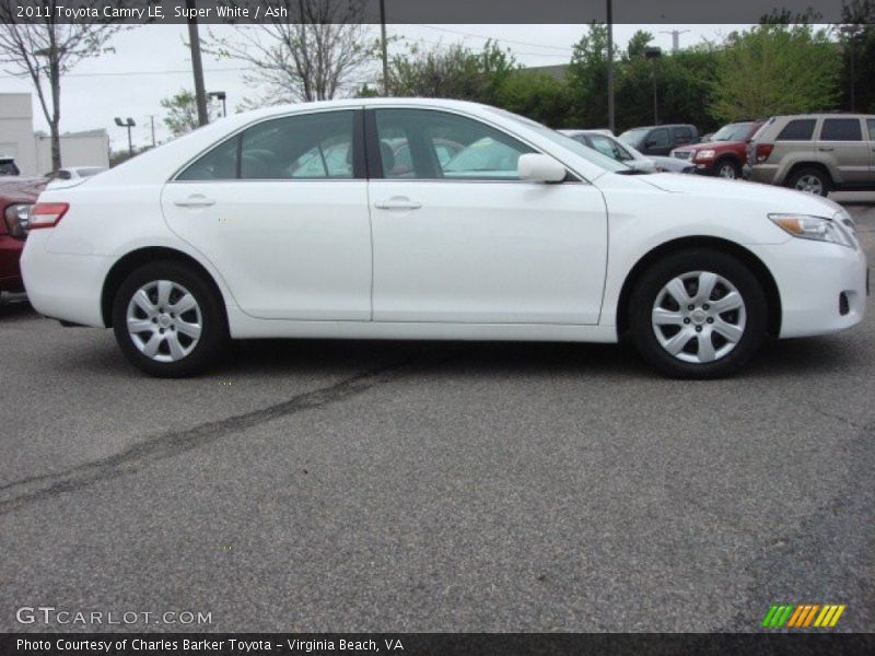 Super White / Ash 2011 Toyota Camry LE