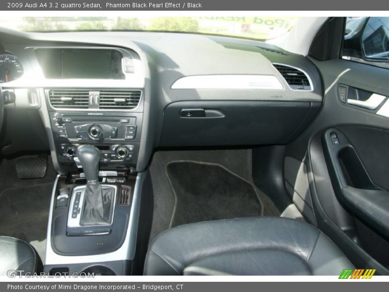 Phantom Black Pearl Effect / Black 2009 Audi A4 3.2 quattro Sedan