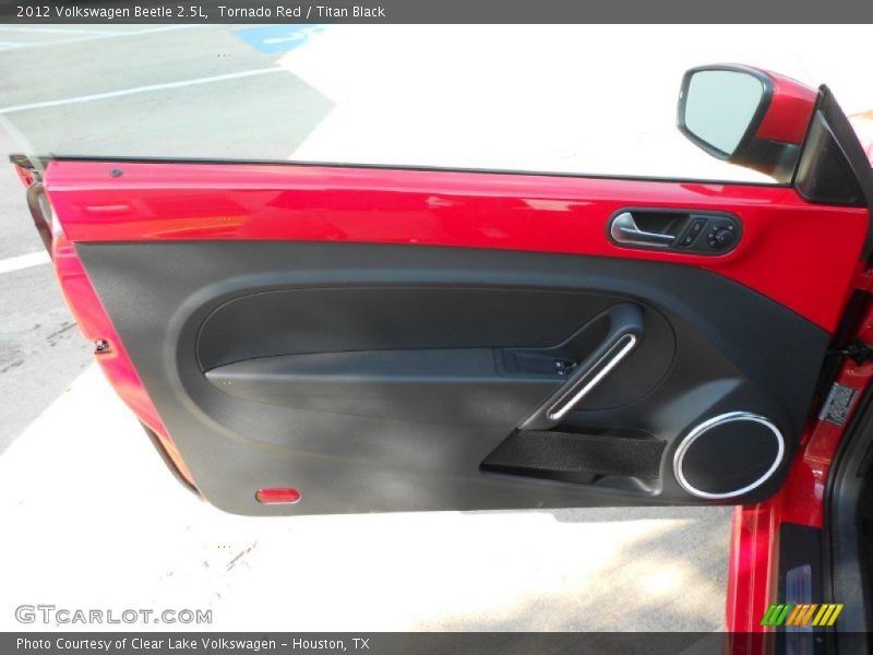 Tornado Red / Titan Black 2012 Volkswagen Beetle 2.5L