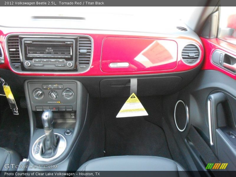 Tornado Red / Titan Black 2012 Volkswagen Beetle 2.5L