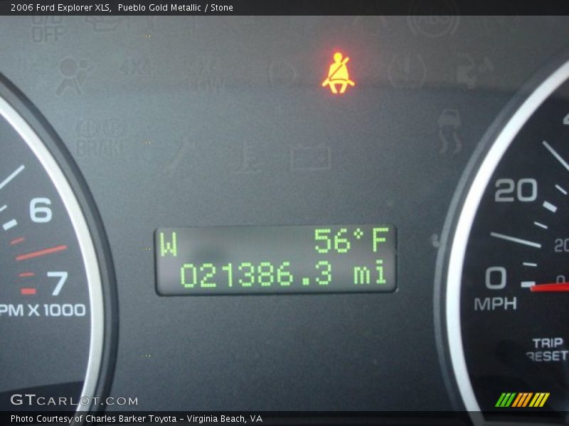 Pueblo Gold Metallic / Stone 2006 Ford Explorer XLS