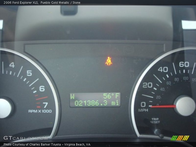 Pueblo Gold Metallic / Stone 2006 Ford Explorer XLS