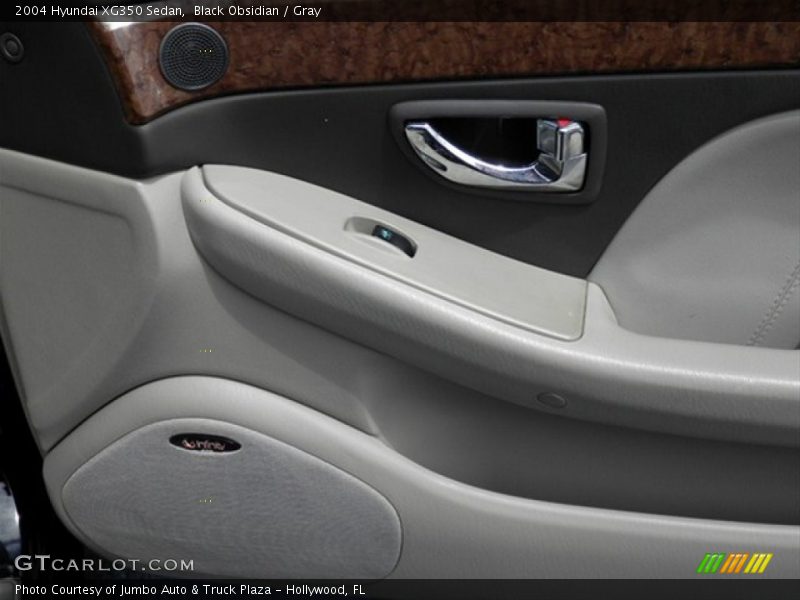 Black Obsidian / Gray 2004 Hyundai XG350 Sedan