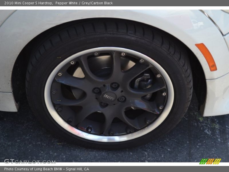 Pepper White / Grey/Carbon Black 2010 Mini Cooper S Hardtop