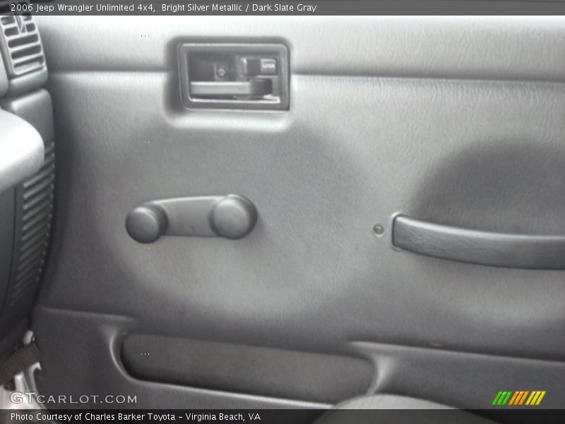 Bright Silver Metallic / Dark Slate Gray 2006 Jeep Wrangler Unlimited 4x4