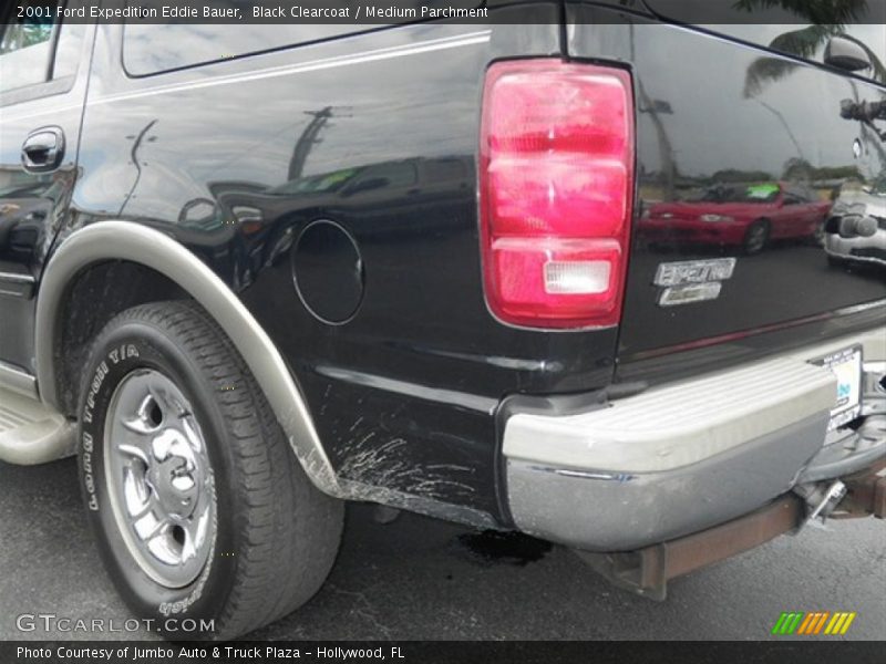 Black Clearcoat / Medium Parchment 2001 Ford Expedition Eddie Bauer