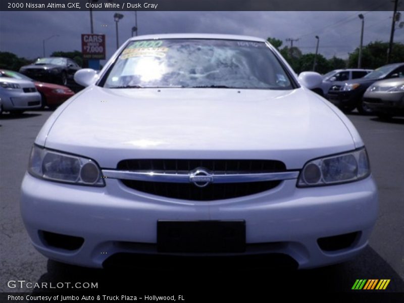 Cloud White / Dusk Gray 2000 Nissan Altima GXE