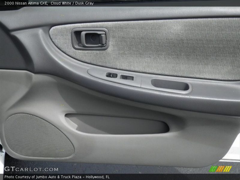 Cloud White / Dusk Gray 2000 Nissan Altima GXE