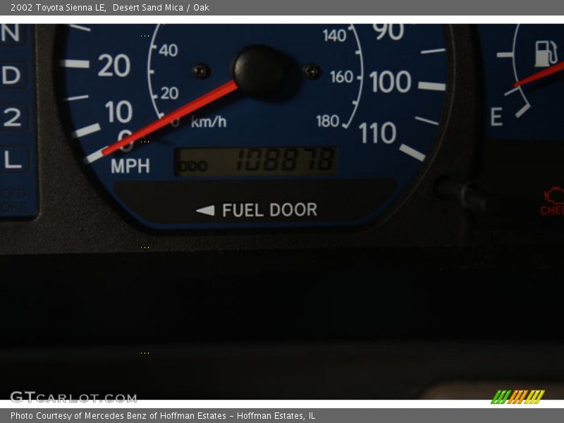 Desert Sand Mica / Oak 2002 Toyota Sienna LE