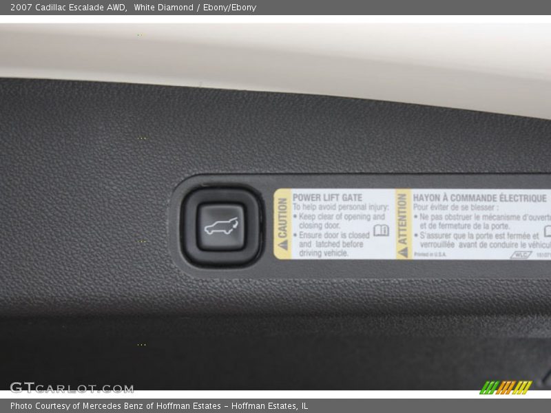 White Diamond / Ebony/Ebony 2007 Cadillac Escalade AWD