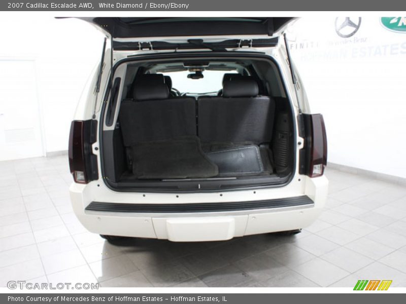 White Diamond / Ebony/Ebony 2007 Cadillac Escalade AWD