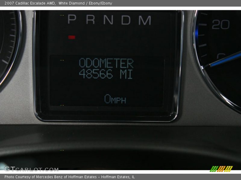 White Diamond / Ebony/Ebony 2007 Cadillac Escalade AWD