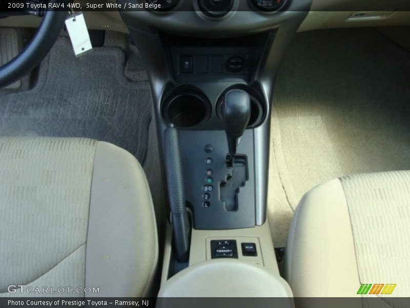 Super White / Sand Beige 2009 Toyota RAV4 4WD