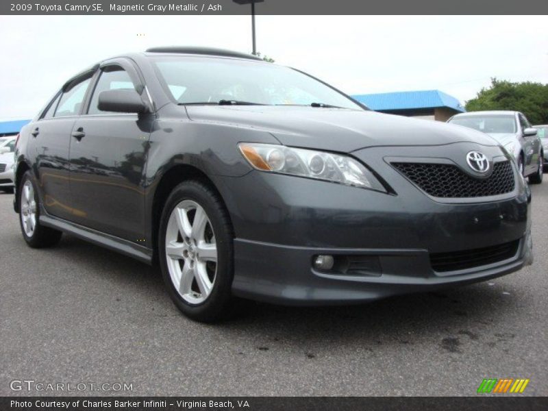 Magnetic Gray Metallic / Ash 2009 Toyota Camry SE