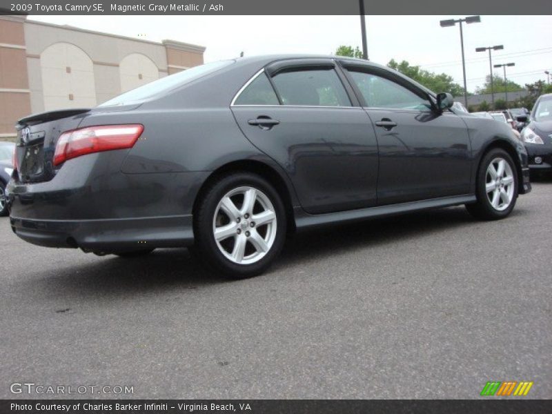 Magnetic Gray Metallic / Ash 2009 Toyota Camry SE