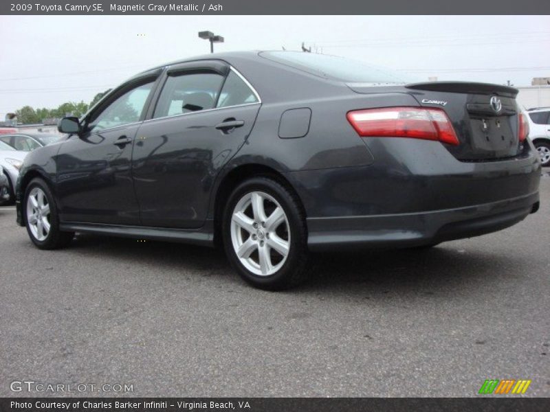Magnetic Gray Metallic / Ash 2009 Toyota Camry SE