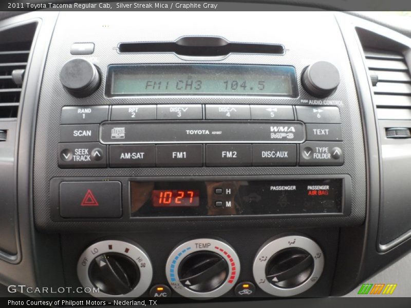 Silver Streak Mica / Graphite Gray 2011 Toyota Tacoma Regular Cab