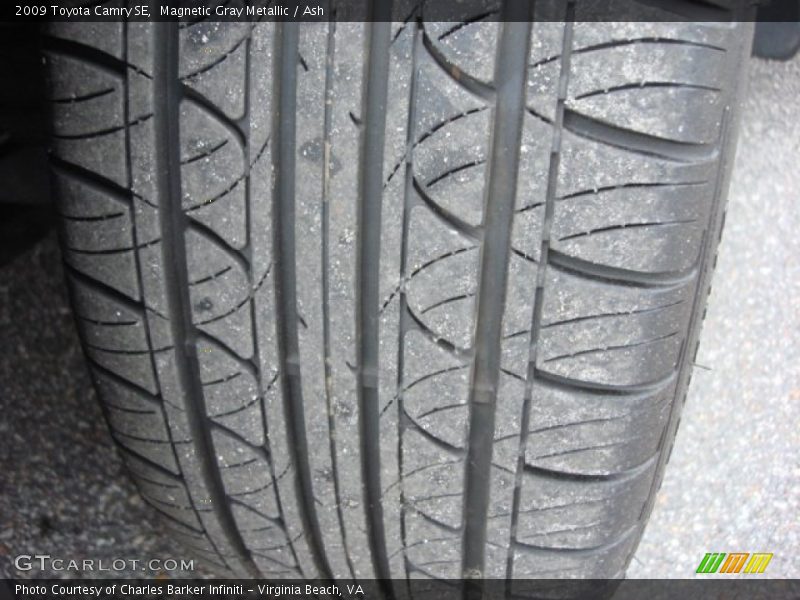Magnetic Gray Metallic / Ash 2009 Toyota Camry SE