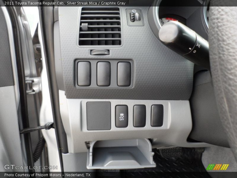 Silver Streak Mica / Graphite Gray 2011 Toyota Tacoma Regular Cab