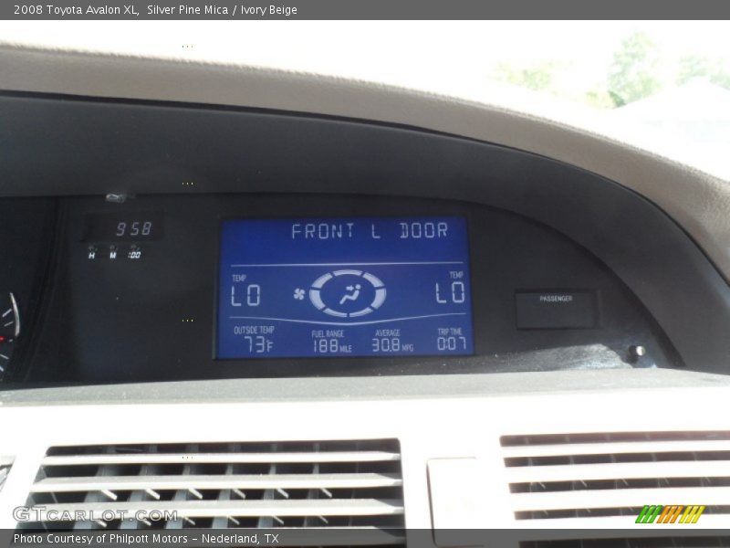 Silver Pine Mica / Ivory Beige 2008 Toyota Avalon XL