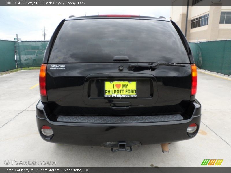 Black Onyx / Ebony Black 2006 GMC Envoy SLE