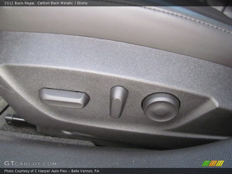 Carbon Black Metallic / Ebony 2012 Buick Regal