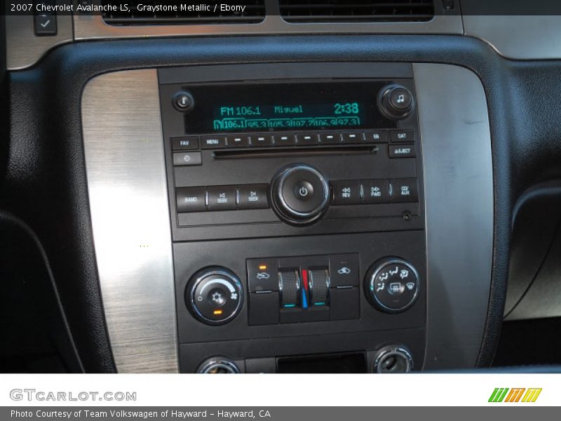 Graystone Metallic / Ebony 2007 Chevrolet Avalanche LS