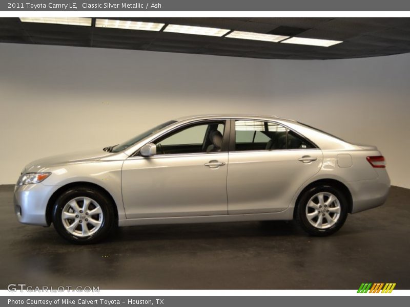 Classic Silver Metallic / Ash 2011 Toyota Camry LE