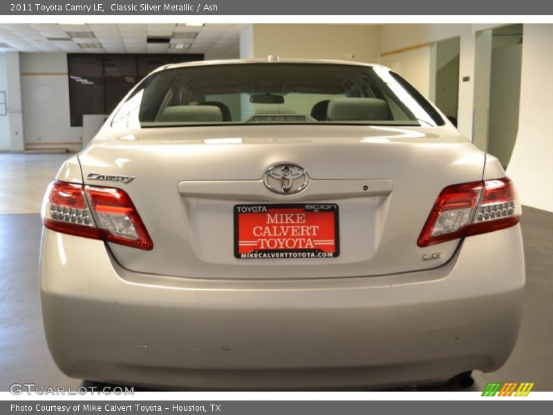 Classic Silver Metallic / Ash 2011 Toyota Camry LE
