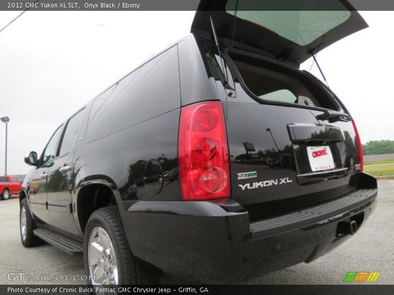 Onyx Black / Ebony 2012 GMC Yukon XL SLT