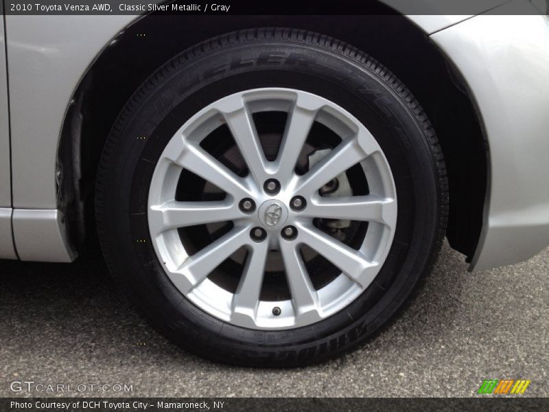 Classic Silver Metallic / Gray 2010 Toyota Venza AWD