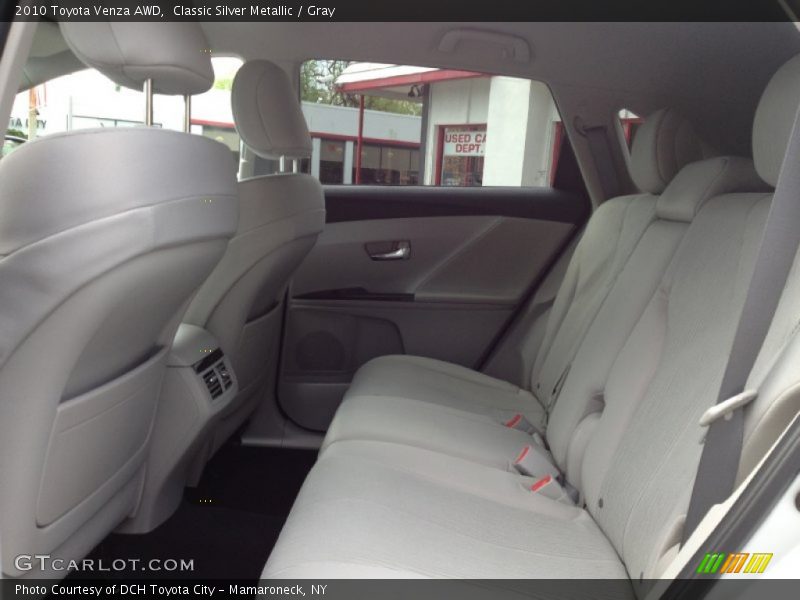 Classic Silver Metallic / Gray 2010 Toyota Venza AWD
