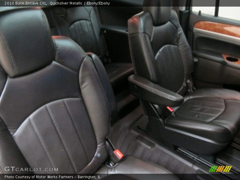 Quicksilver Metallic / Ebony/Ebony 2010 Buick Enclave CXL