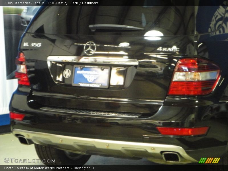 Black / Cashmere 2009 Mercedes-Benz ML 350 4Matic