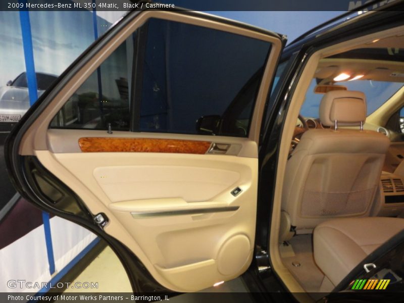 Black / Cashmere 2009 Mercedes-Benz ML 350 4Matic