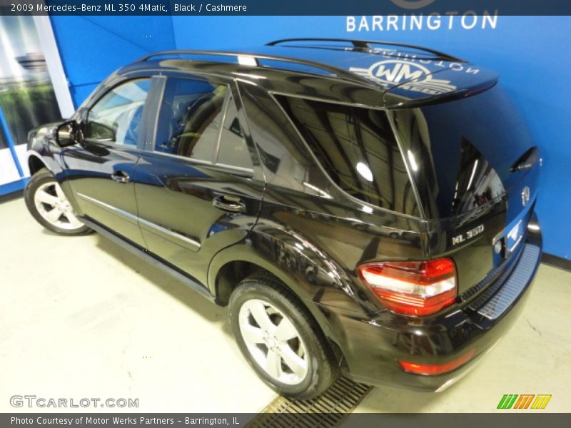 Black / Cashmere 2009 Mercedes-Benz ML 350 4Matic