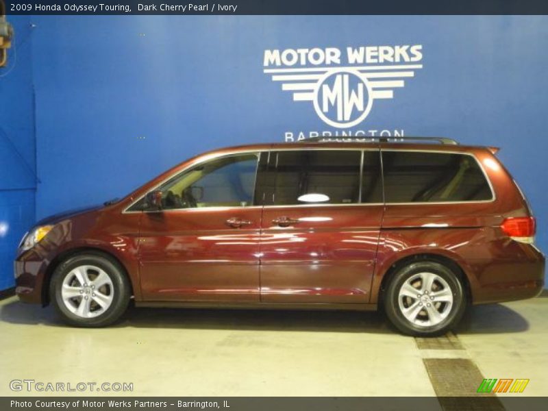Dark Cherry Pearl / Ivory 2009 Honda Odyssey Touring