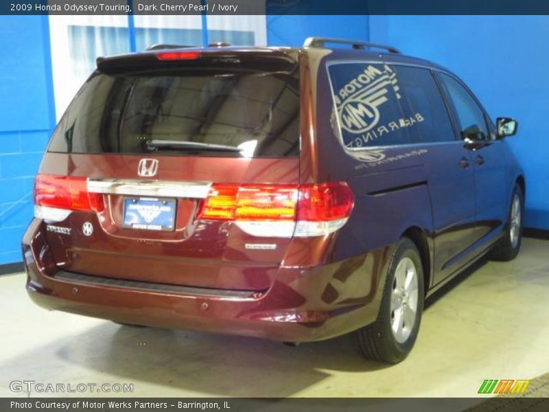 Dark Cherry Pearl / Ivory 2009 Honda Odyssey Touring