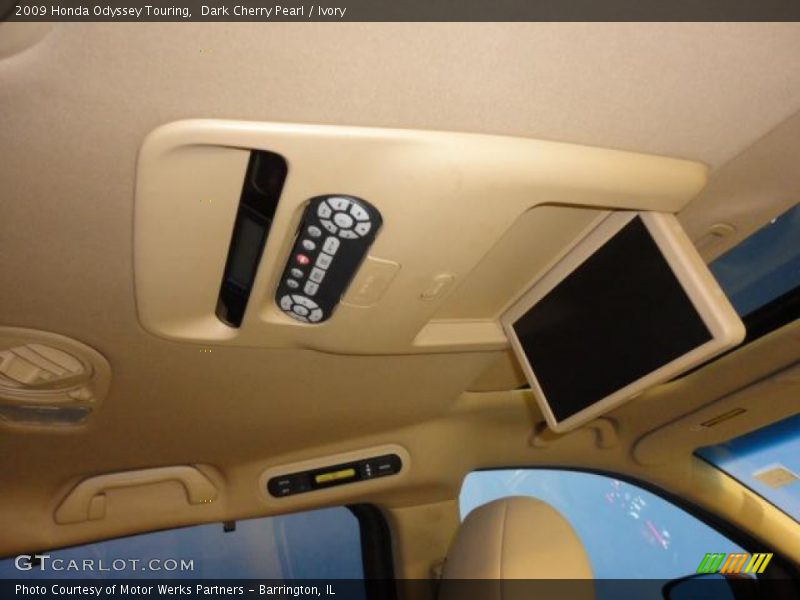 Dark Cherry Pearl / Ivory 2009 Honda Odyssey Touring