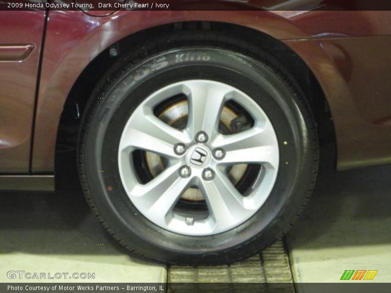 Dark Cherry Pearl / Ivory 2009 Honda Odyssey Touring