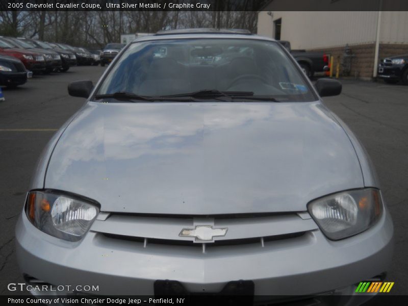 Ultra Silver Metallic / Graphite Gray 2005 Chevrolet Cavalier Coupe