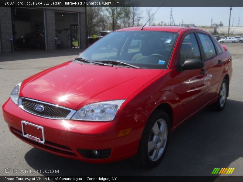 Infra-Red / Charcoal/Light Flint 2007 Ford Focus ZX4 SES Sedan
